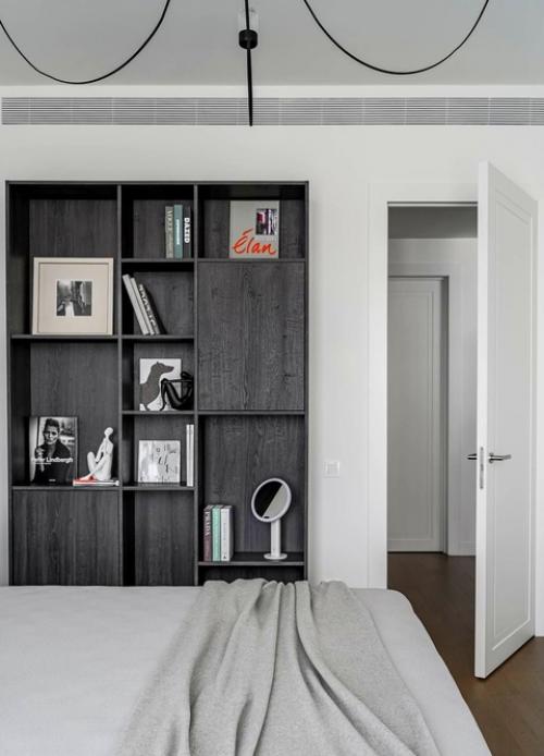 Монохромная минималистичная квартира в Москве. 07