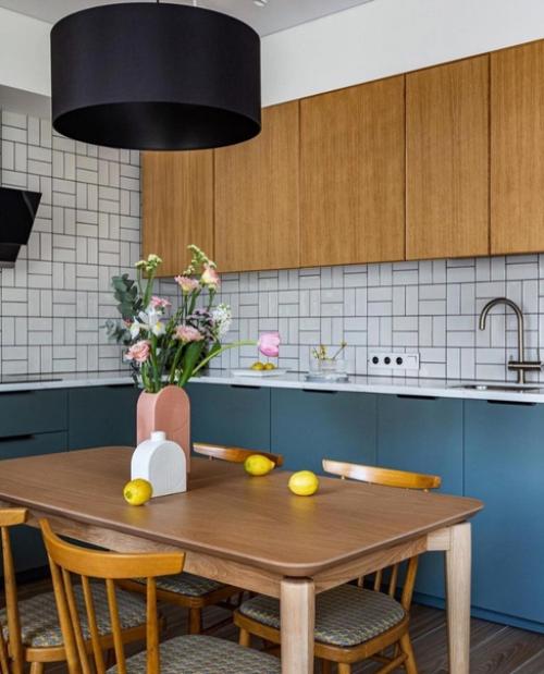 Яркая квартира с использованием весьма нетипичных цветов. 04