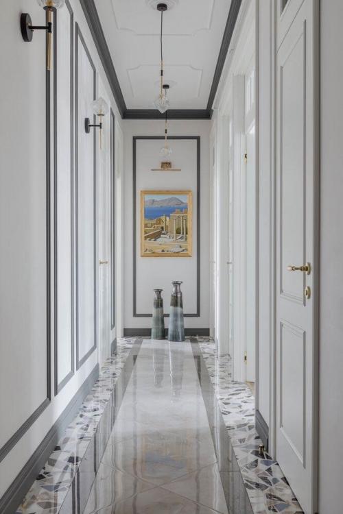 Просторная квартира в дореволюционном доме обрела новое лицо, сохранив свою историю. 05