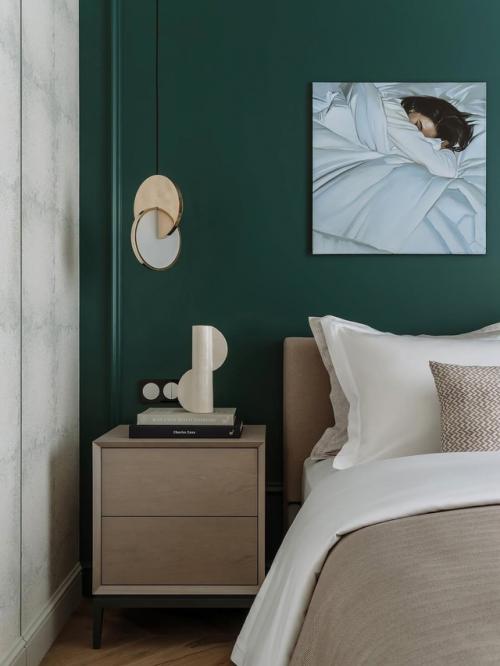 Изумруд и мрамор: эффектный интерьер для студентки. 06