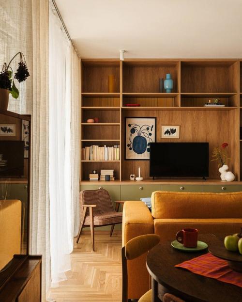 Яркая квартира в Варшаве с солнечным настроением. 02