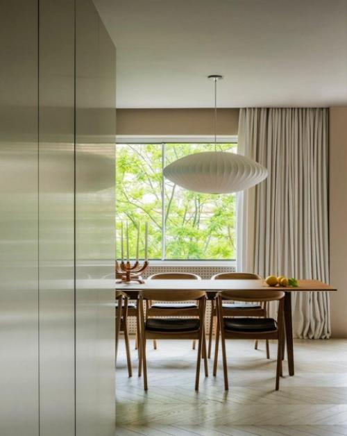 Меня восхитил цвет стен, который подобрали для этого интерьера. 01