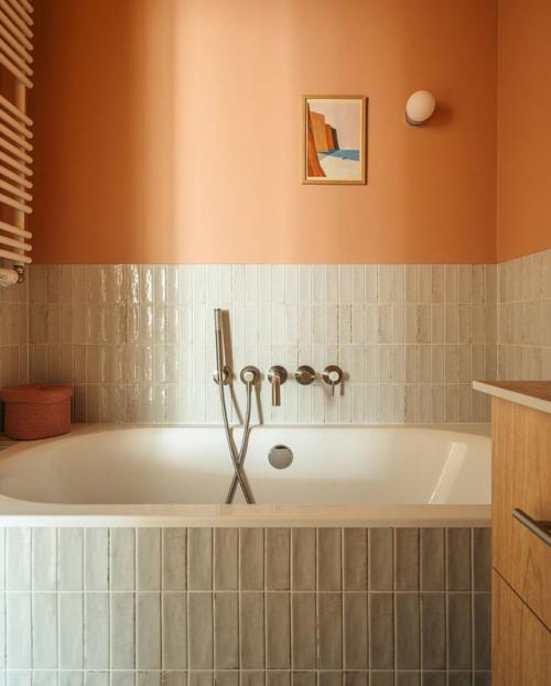 Яркая квартира в Варшаве с солнечным настроением. 07