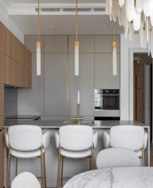 Легкий, стильный интерьер для молодой хозяйки. 04