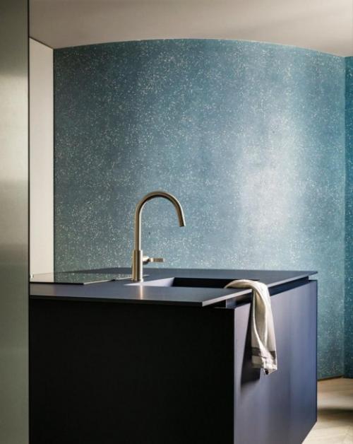 Меня восхитил цвет стен, который подобрали для этого интерьера.