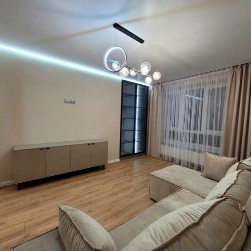 Какой декор вы бы добавили в эту квартиру? 05