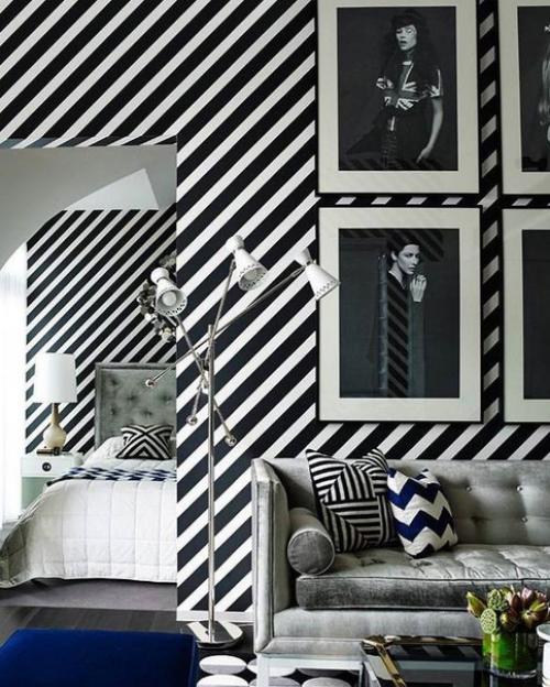 Обои в полоску очень вызывающе выглядят. 03