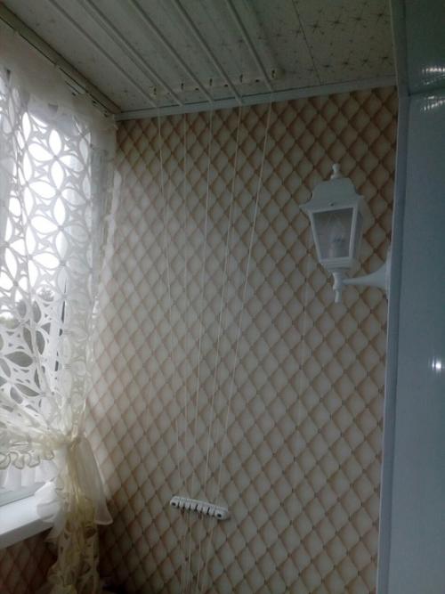 Завершили ремонт маленького балкона на кухне. 04