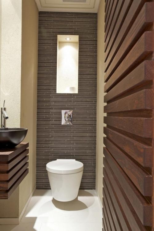 Туалет - как правило, самое маленькое помещение в доме. 02