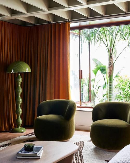 Крутой интерьер, который хочется очень долго рассматривать. 03