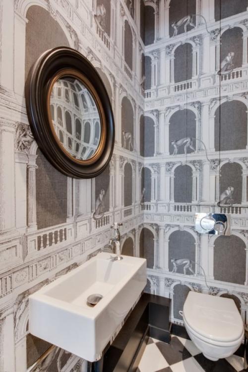 Туалет - как правило, самое маленькое помещение в доме. 03