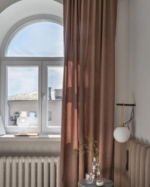 Удивляет как дизайнеру удалось. 01