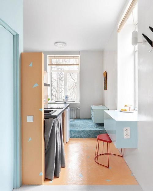 Всего 17 м 2, но при этом очень спокойно и даже просторно. 05