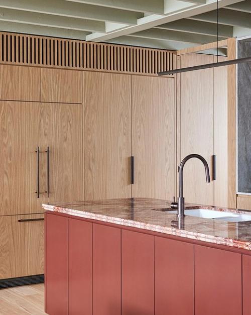 Крутой интерьер, который хочется очень долго рассматривать. 02