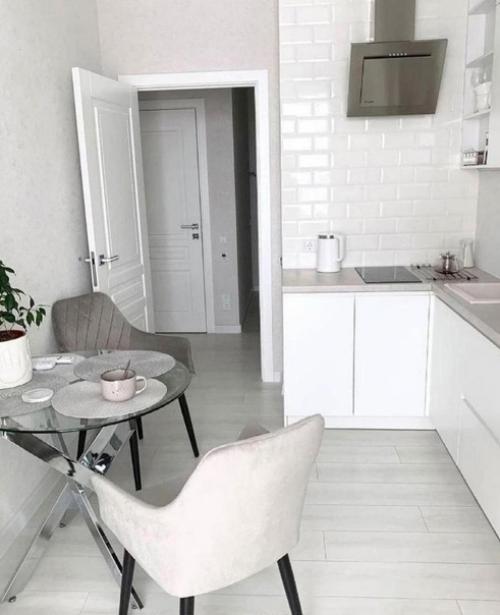 Белоснежная квартира.  Выглядит очень круто! 04