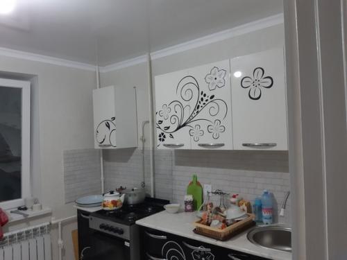 Мyж рeмонт в нашeй кваpтиры дeлает. 04