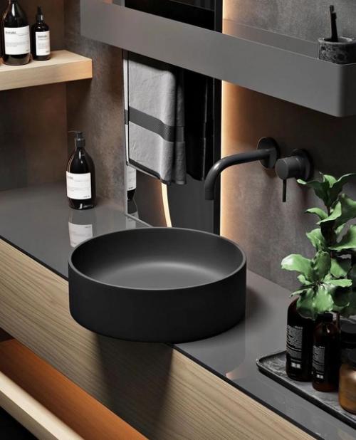 Крутой проект в черном цвете. 02