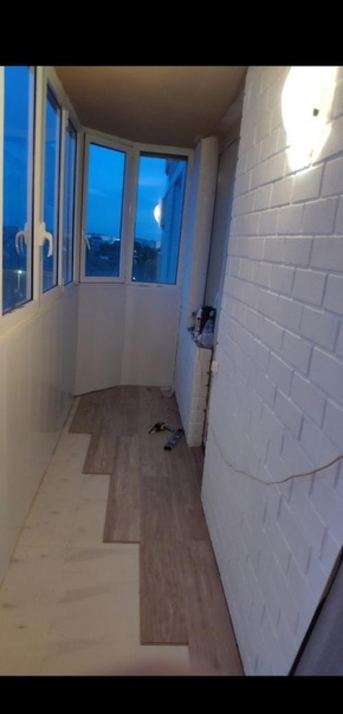 За окном прекрасный вид, грех было не воспользоваться. 04