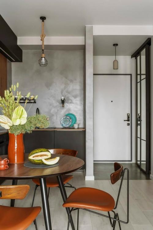 Этнический штрих в городской трёшке. 02