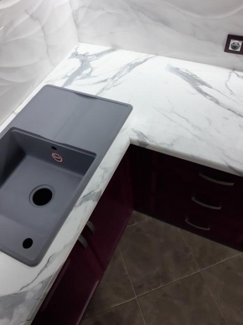 Очень хотела кухню не такую, как у всех с необычным цветом! 06