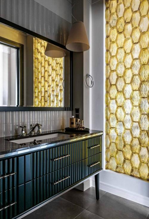 Трёшка с винтажными акцентами и стеклоблоками фальконье. 09