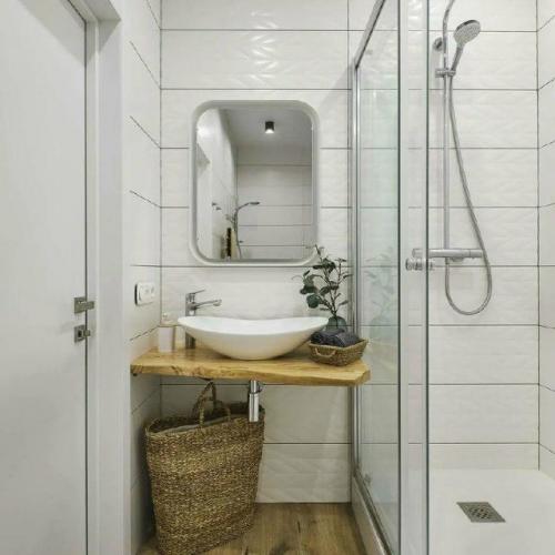 Тёплое дерево и выразительные акценты. 08