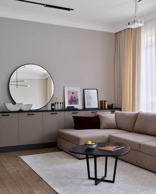 Классический интерьер просторной квартиры, где дизайнер постарался. 01