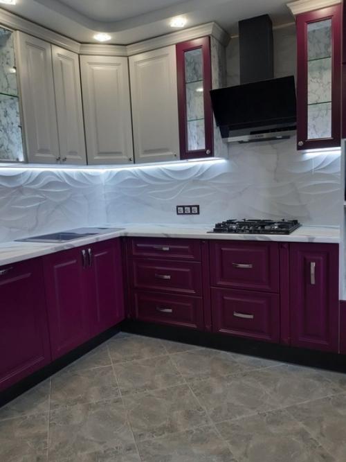 Очень хотела кухню не такую, как у всех с необычным цветом! 01