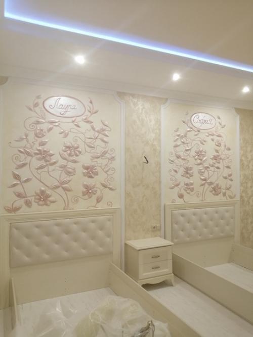 Сделала 2 декоративных пано, в детской, для двоих девочек. 02