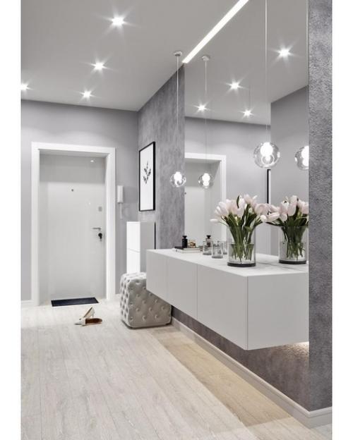 Какие чистые стены.