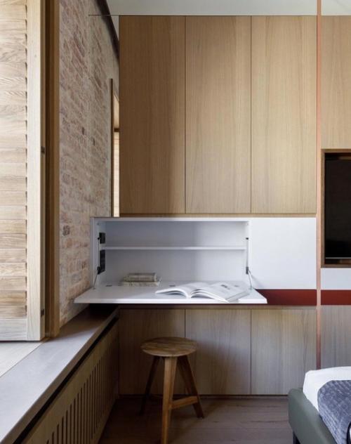 Когда квартира находится в старинном здании -. 06