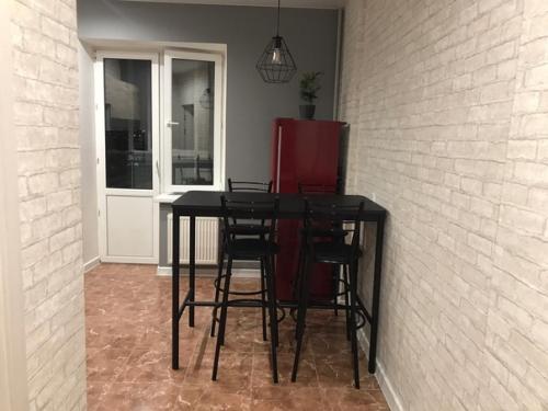 Обустроили маленькую кухню. 02