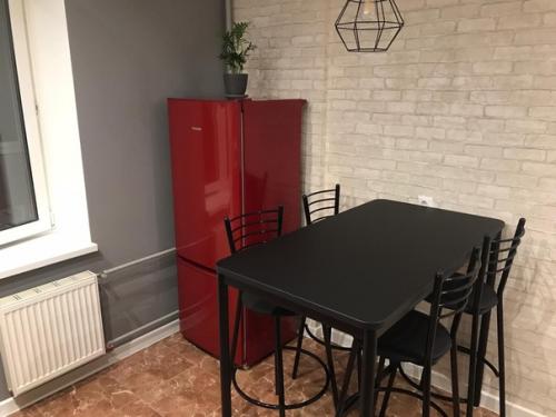 Обустроили маленькую кухню. 01