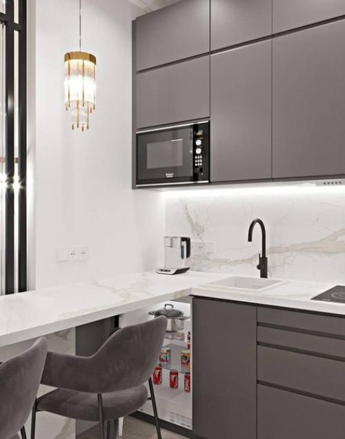 Светлый интерьер в серых тонах. 05