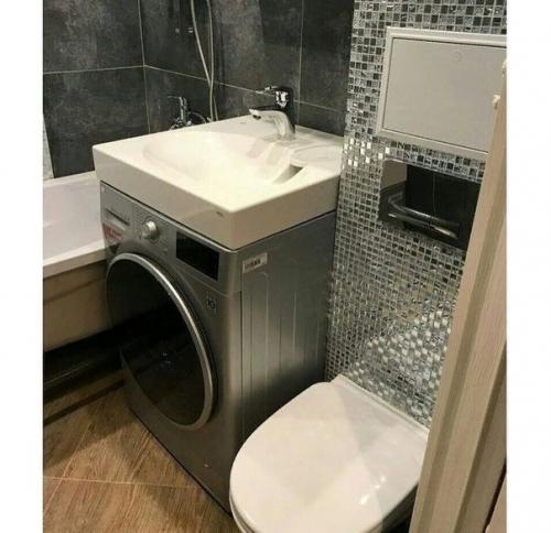 Отличный выход для маленьких ванных комнат. 03