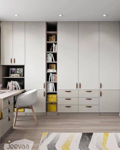 Светлая квартира с добавлением ярко-желтых акцентов. 01