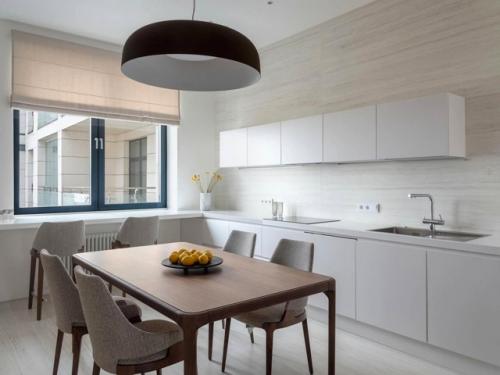 Квартира с характером: дерево и искусство. 01