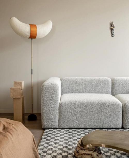 Весьма необычная, неординарная спальная комната. 01