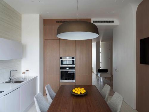 Квартира с характером: дерево и искусство. 03