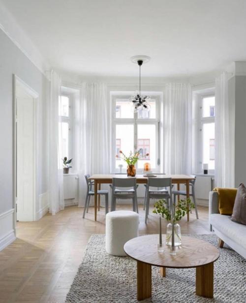 Белоснежная кухня. Объединенная со столовой. 01