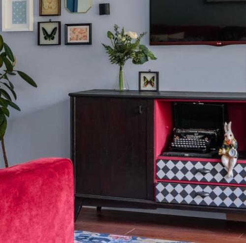 Из грязи в князи. 01