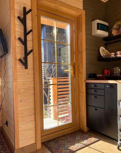 Маленький дом площадью всего 18 м 2. 02