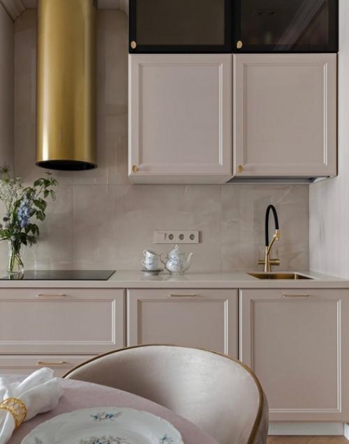 Современная классика в двухкомнатной квартире. 01