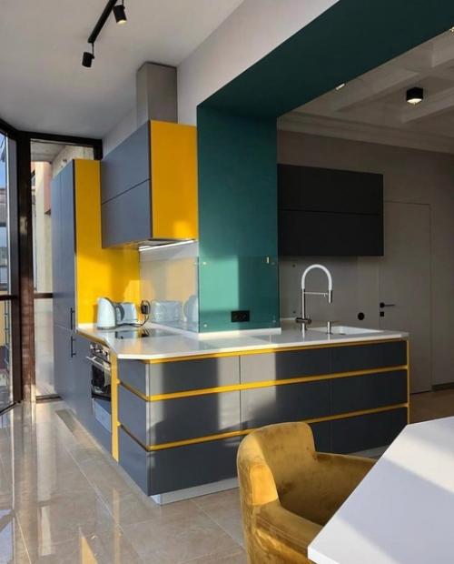 Очень необычный интерьер кухни. 06