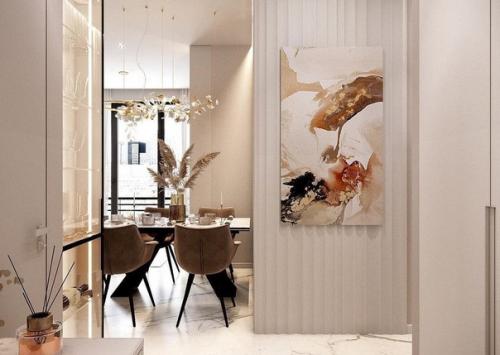 Интерьер прихожей и кухни - гостиной.