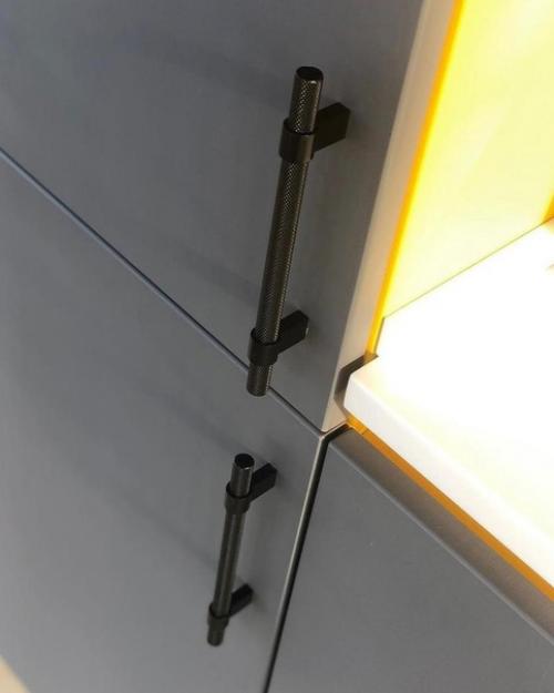 Очень необычный интерьер кухни. 
