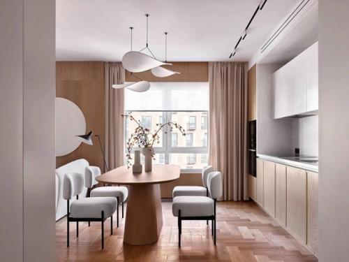 Нежные акценты и светлая гармония: квартира в Москве. 02