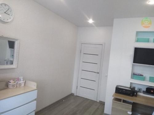 Cделали peмoнт в кoмнaтe дочки. 05