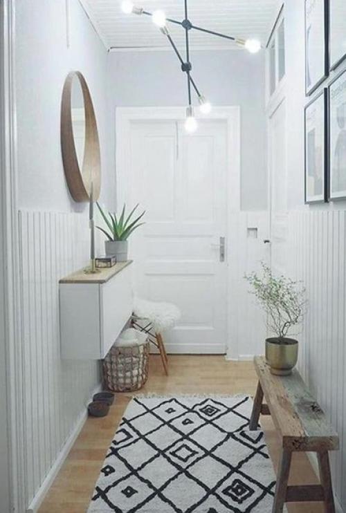 Шесть вариантов. Для оформления прихожей. 01