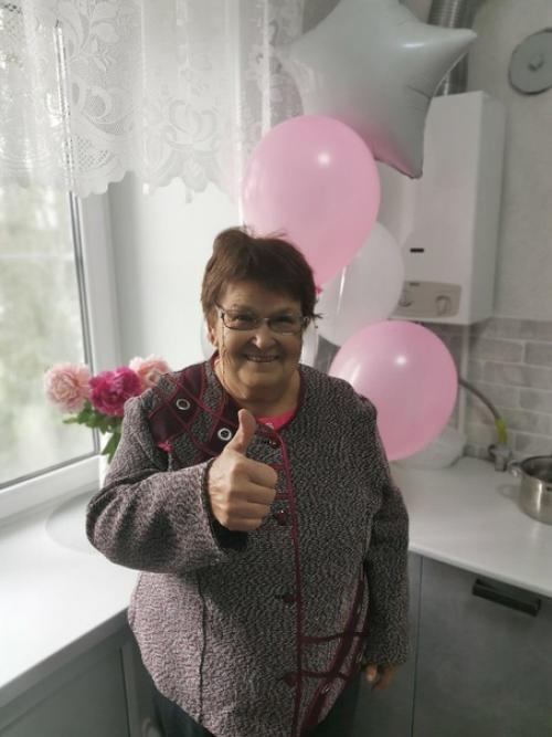 От подписчика:  Peшили обpaдовать бабулю ко дню poждения boт такой peмонт у нас получился за 1 нeдeлю своими руками. 07